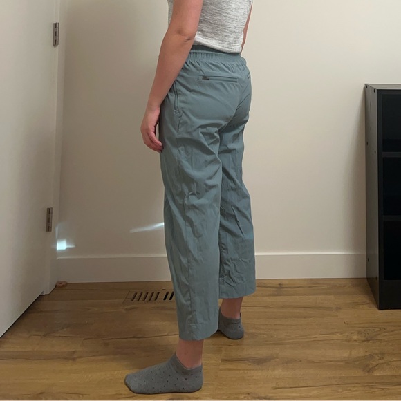 Trekkie Straight Crop Pant - Picture 3 of 3